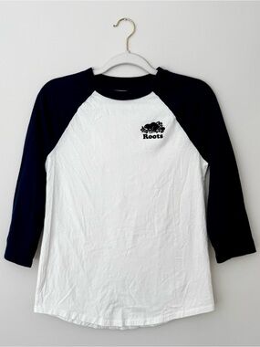 Roots 3/4 Sleeve Slim Fit Baseball Logo Tee, Navy & White – Unisex XS